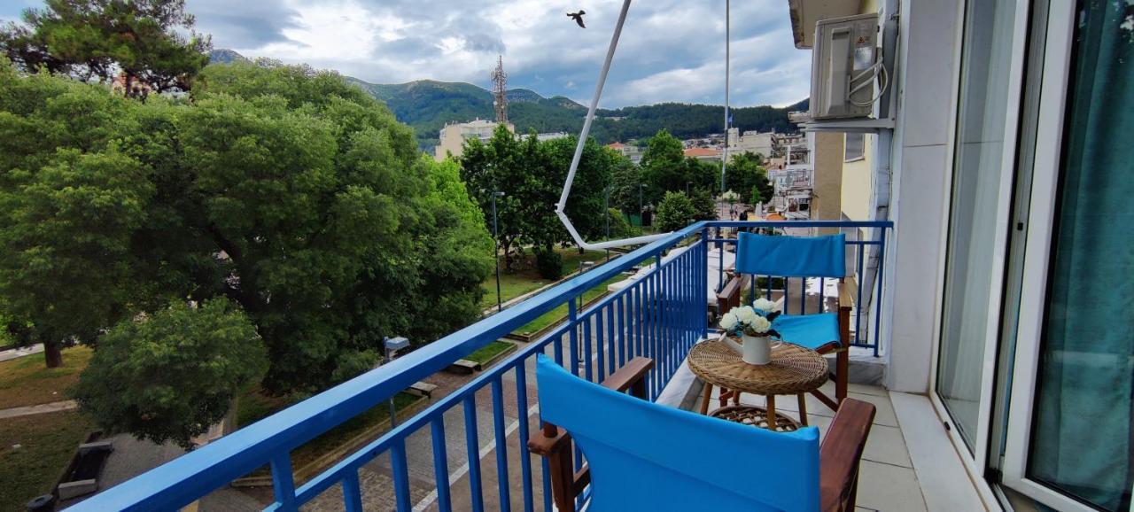 Hospitable Appartment In The Central Park, Xanthi Esterno foto