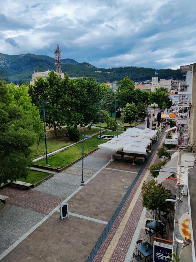 Hospitable Appartment In The Central Park, Xanthi Esterno foto