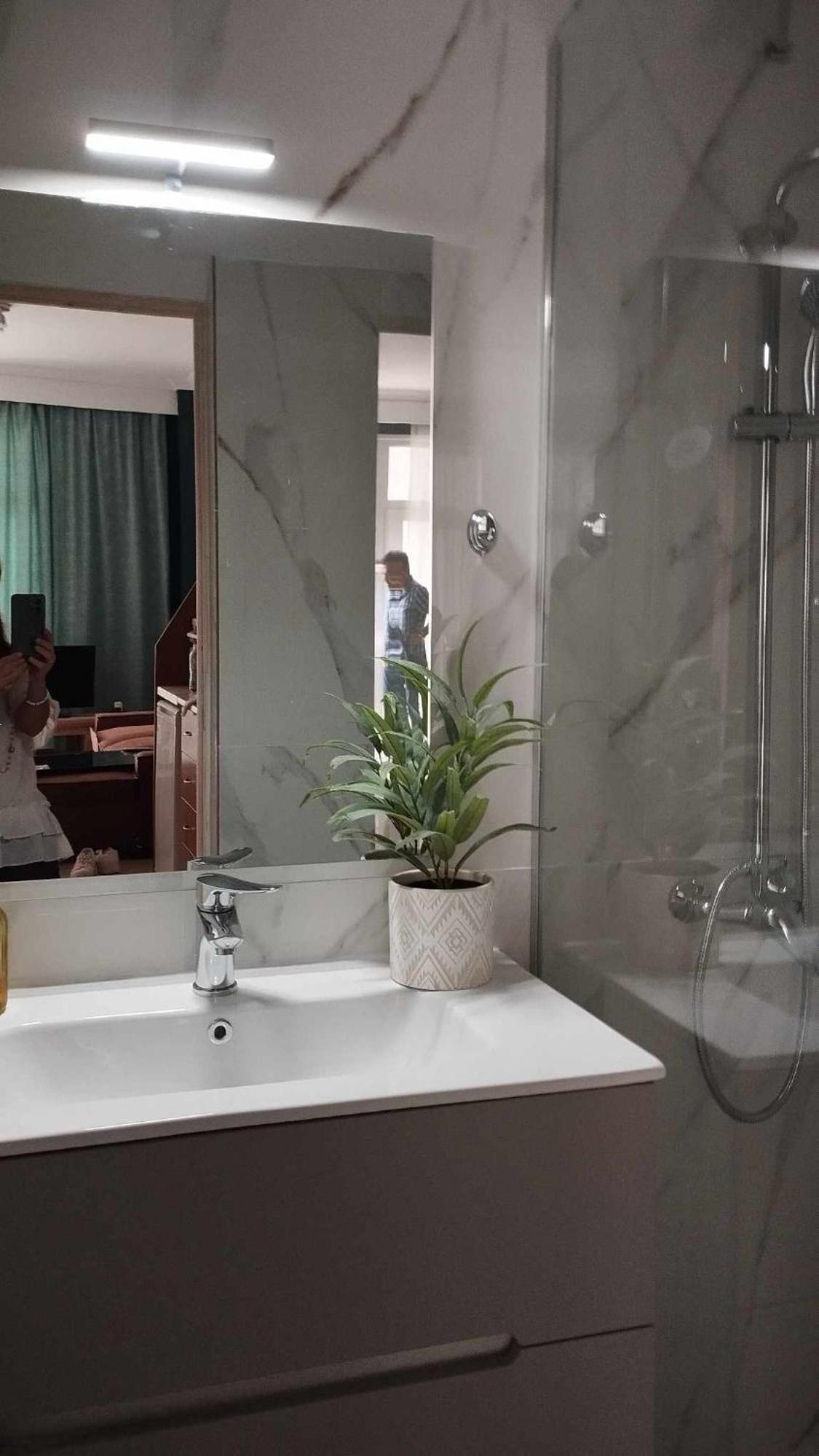 Hospitable Appartment In The Central Park, Xanthi Esterno foto