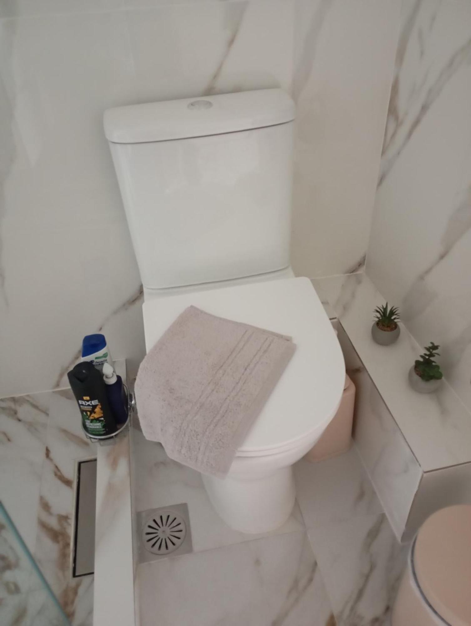 Hospitable Appartment In The Central Park, Xanthi Esterno foto